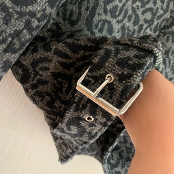 neutral cheetah print jacket - Picture 6 of 8